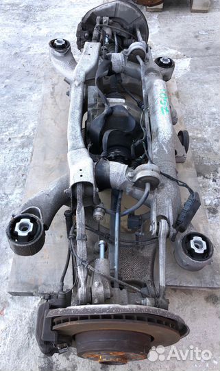 Ступица задняя (кулак, цапфа) BMW 7-й серии E65