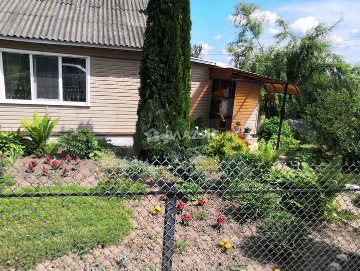 Дом 48 м² на участке 20 сот.