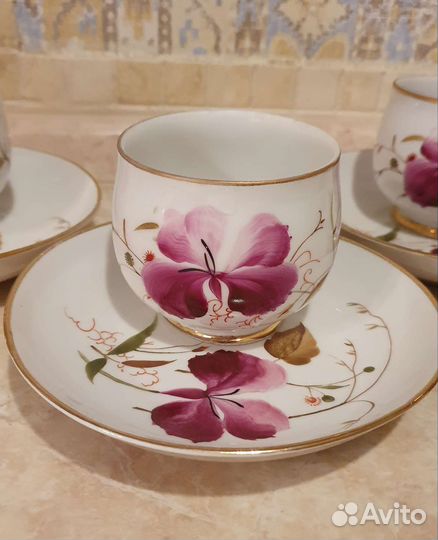 Кофейная пара лфз на форме бутон