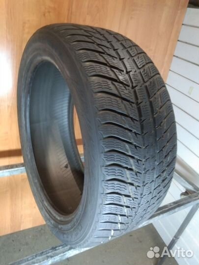 Nokian Tyres WR SUV 3 265/45 R21