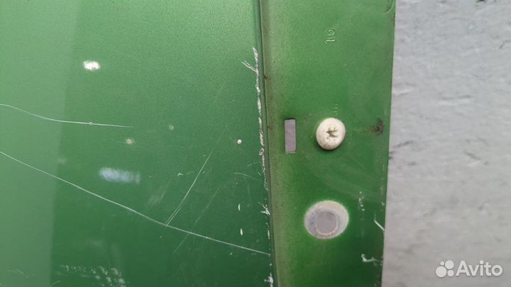 Крыло правое переднее Volkswagen Golf 4, 2000