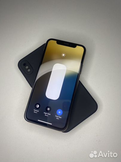 iPhone Xs, 64 ГБ