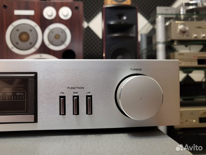 Тeaс T-50 Hi-Fi стерео тюнер, Japan