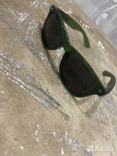 Солнцезащитные очки