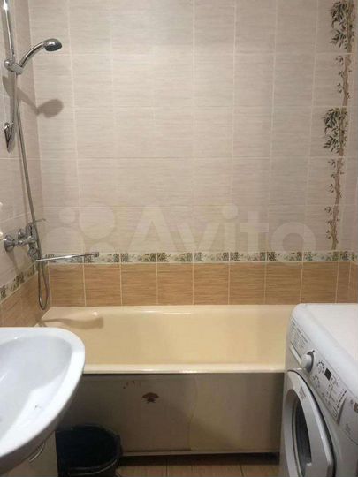 2-к. квартира, 51 м², 4/9 эт.