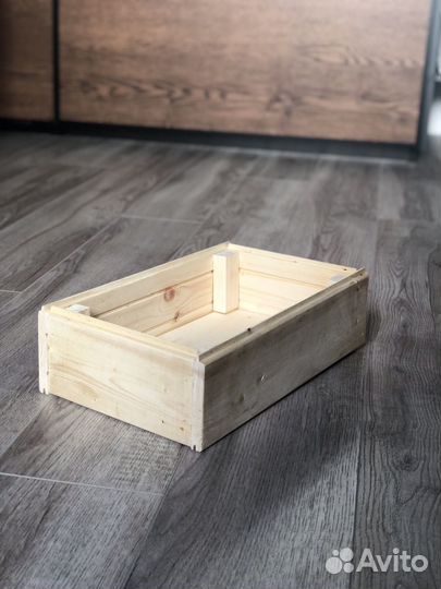 Деревянный ящик