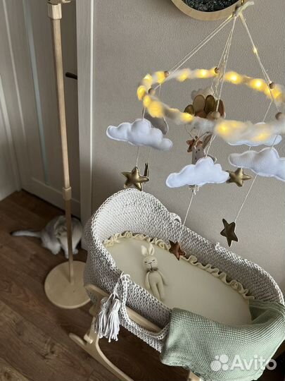 Мобиль для новорожденных с кронштейном