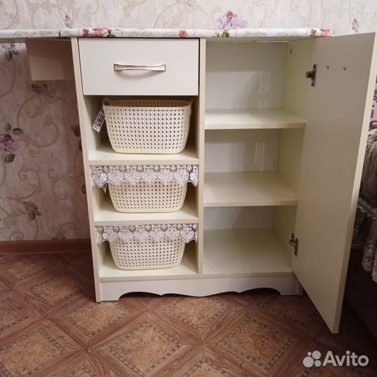 Гладильная тумба-доска