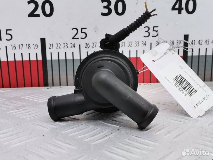 Насос антифриза дополнительный Audi A5 8T 2010