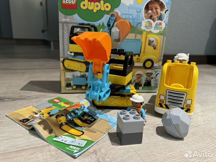 Lego duplo. Truk & Tracked Excavator. 10931