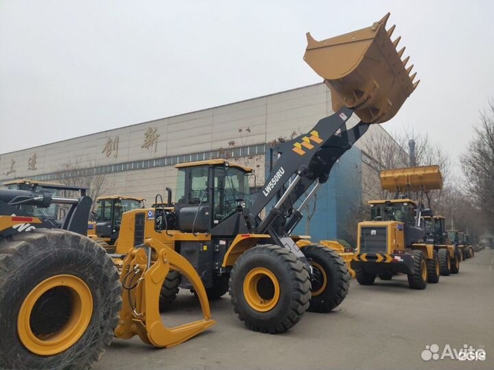 Фронтальный погрузчик XCMG LW550RU, 2023