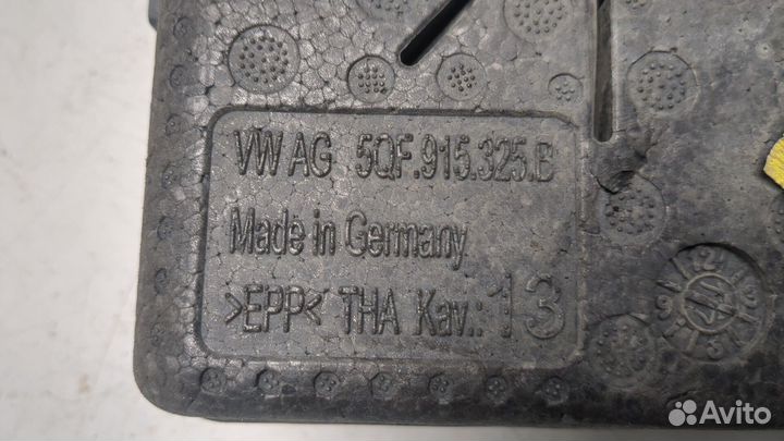 Кронштейн аккумуляторной батареи Skoda Kodiaq, 2017