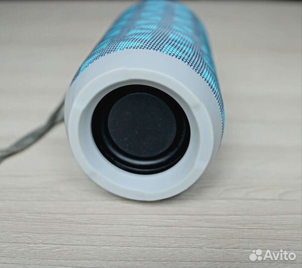 Портативная колонка defender