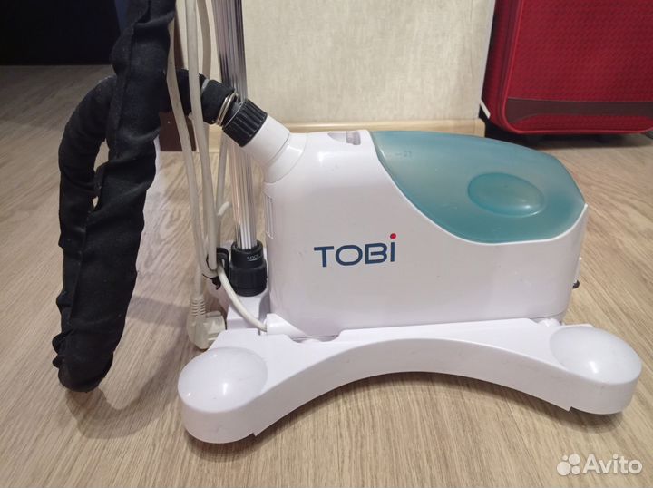 Отпариватель для одежды вертикальный