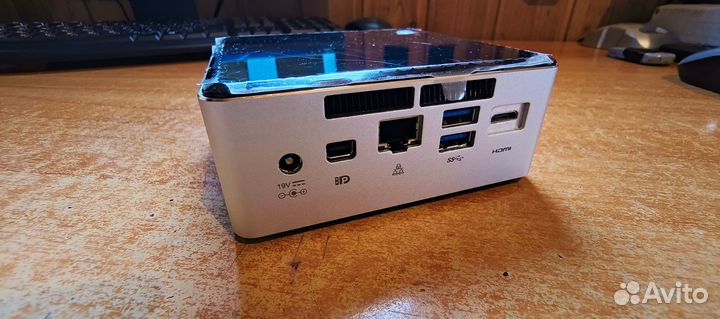 Intel NUC 5i3RYH (Corei3/8Gb/SSD 128)