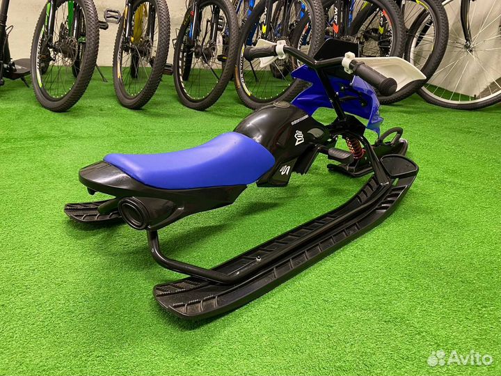 Снегокат детский с ручкой, стальная рама / Отправк