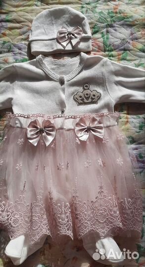 Комплект на выписку для девочки