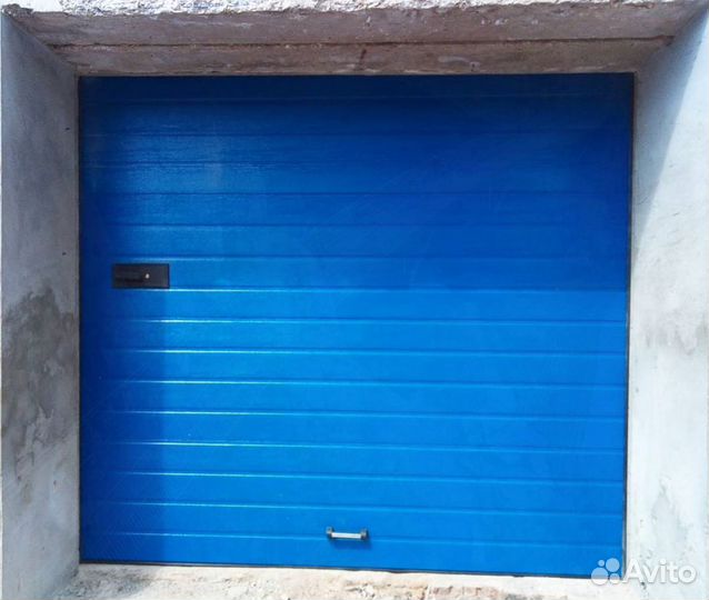 Подъемно-секционные ворота