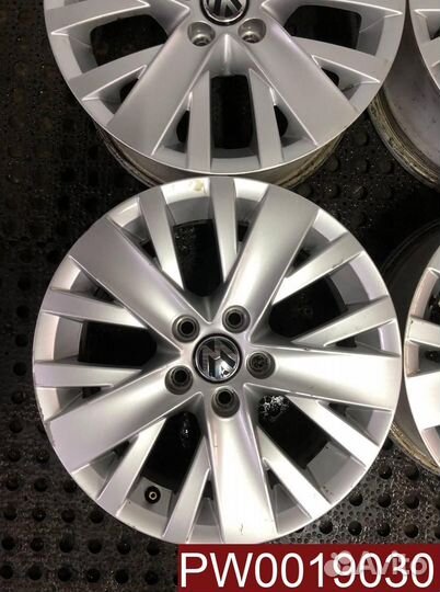 Диски R15 Volkswagen Б/у оригинал