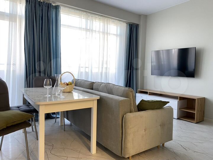 2-к. квартира, 65 м², 17/17 эт.