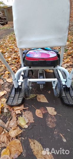 Детский снегокат с колесами