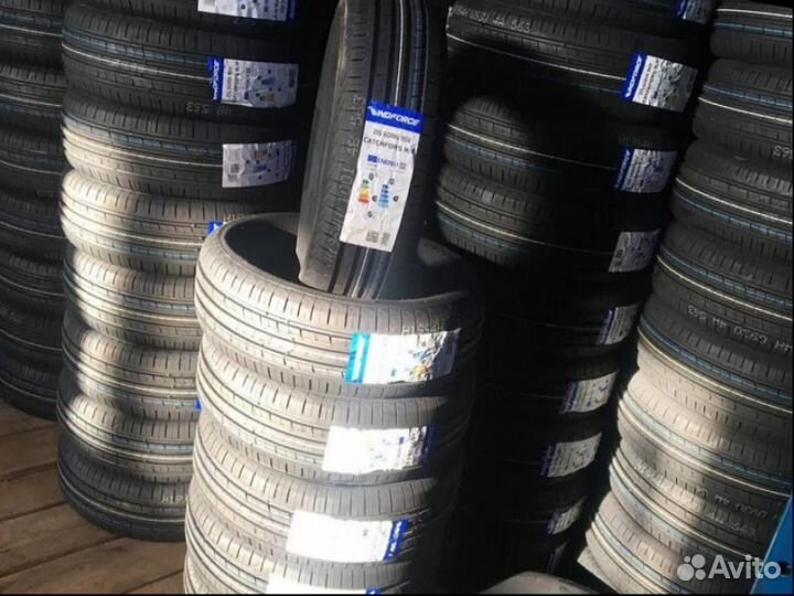 Windforce CatchFors H/P 215/60 R16 95V