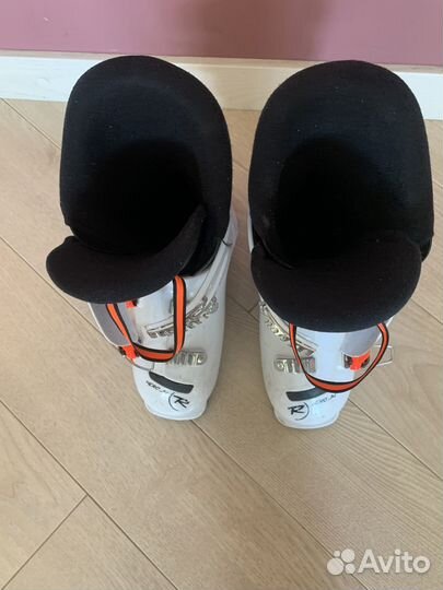 Горнолыжные ботинки rossignol hero j4 р. 23.5