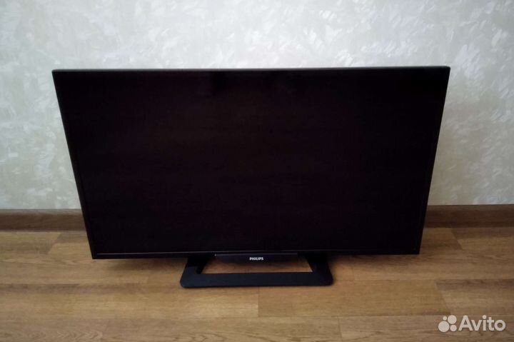 Телевизор Philips 32