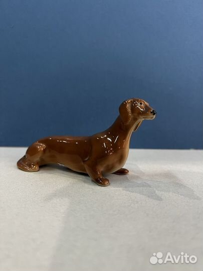 Фигурка собака Такса фарфор