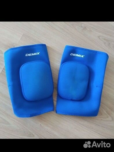 Волейбольные наколенники