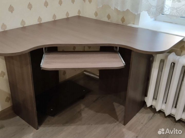 Компьютерный стол бу