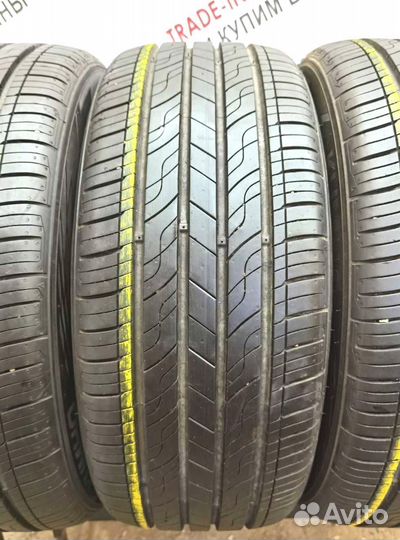 Kumho Solus TA21 215/50 R17 95V