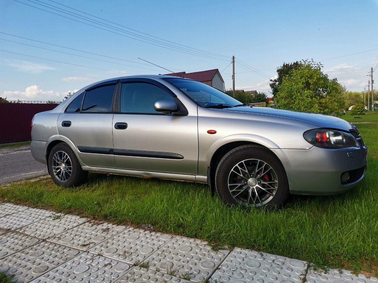Nissan Almera: фото владельца