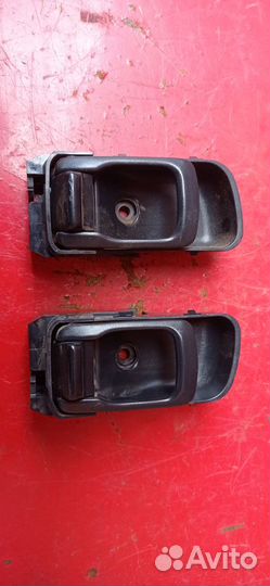 Ручка внутренняя задней двери Nissan NP300