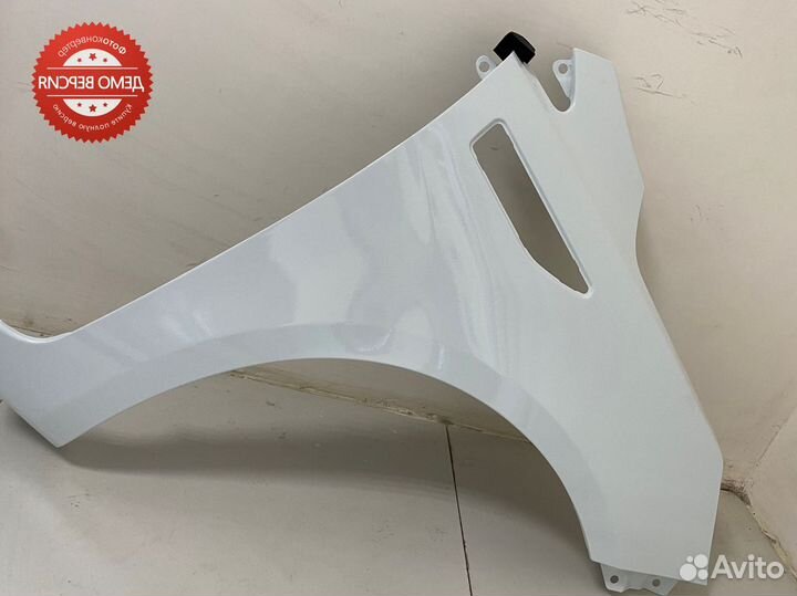 Крыло Kia rio 10-14 правое белое