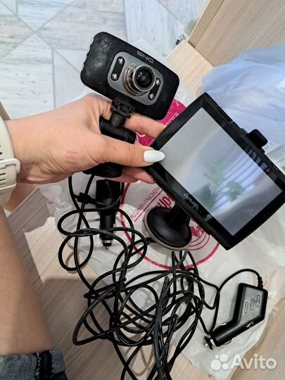 Навигатор и видеорегистратор