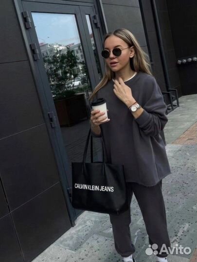 Комплект женской одежды