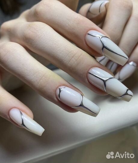Наращивание ногтей