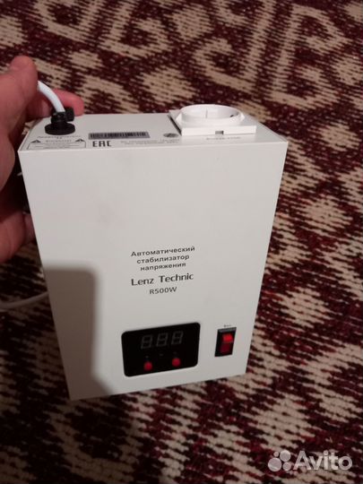 Стабилизатор напряжения