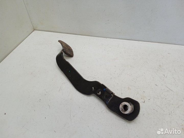 Педаль тормоза Renault Logan 2 1.6 2017