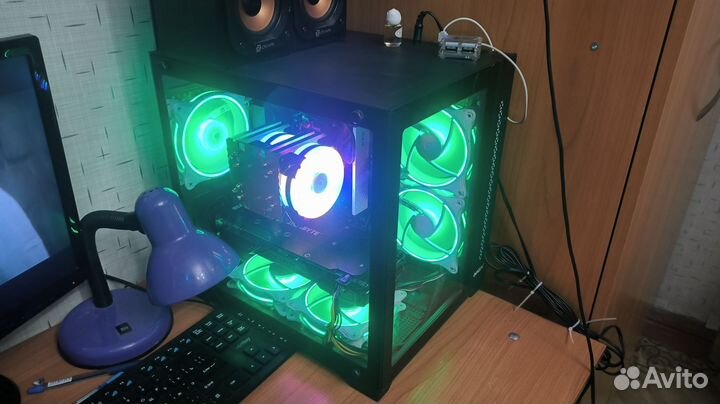 Корпус для пк аквариум