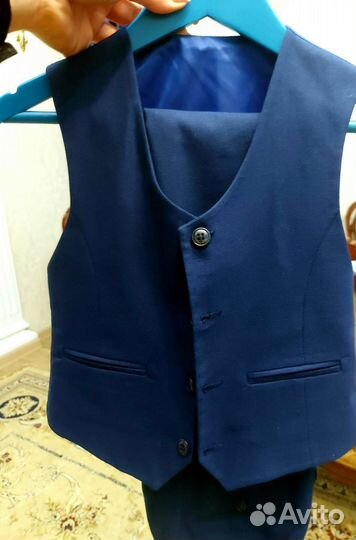 Костюм тройка на мальчика 122-128