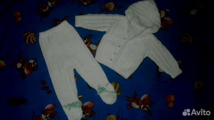 Вязаный костюмчик