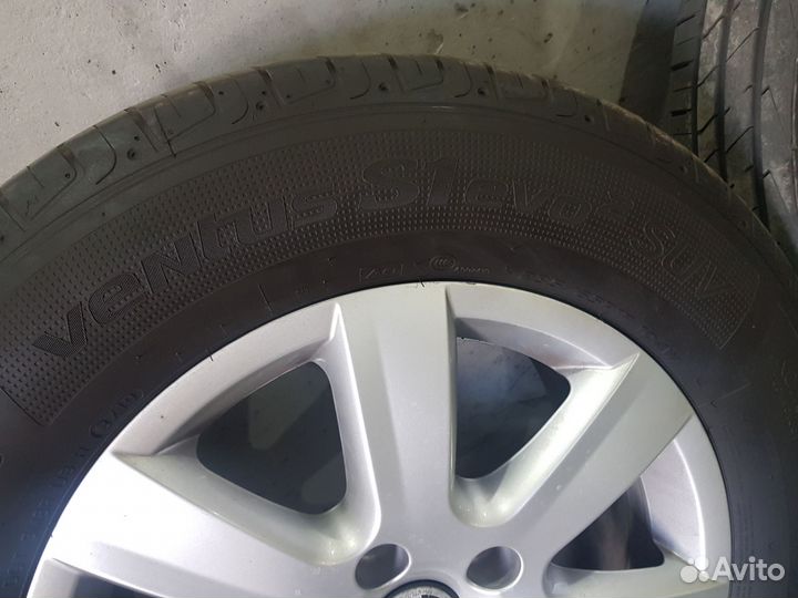 Летний комплект колес Touareg R17