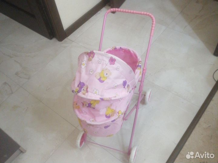 Коляска кукольная