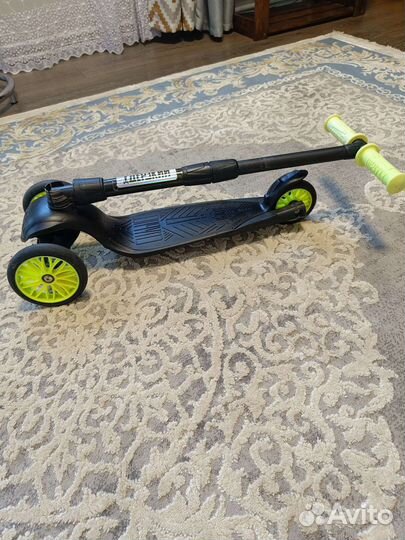 Самокат детский трехколесный бу