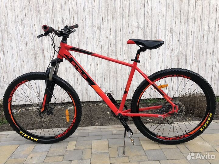 Горный велосипед (27,5 колеса рама 19 )