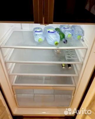 Холодильник Hitachi