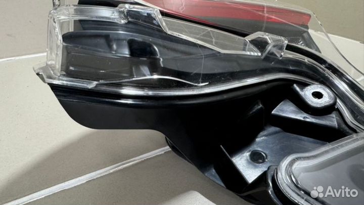 Фонарь Toyota C-Hr 2016