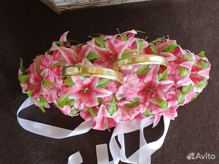 Свадебный букет на машину